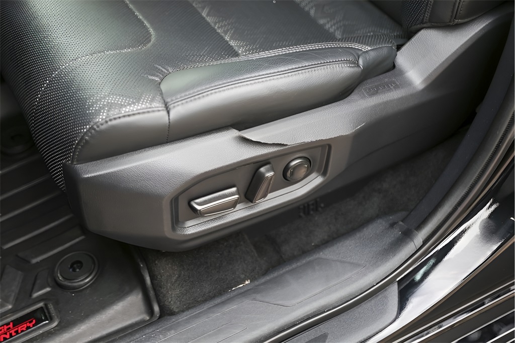 Used Car 2024 Toyota Tundra Hybrid  Limited For Sale Under $60,000 In Austin, Texas