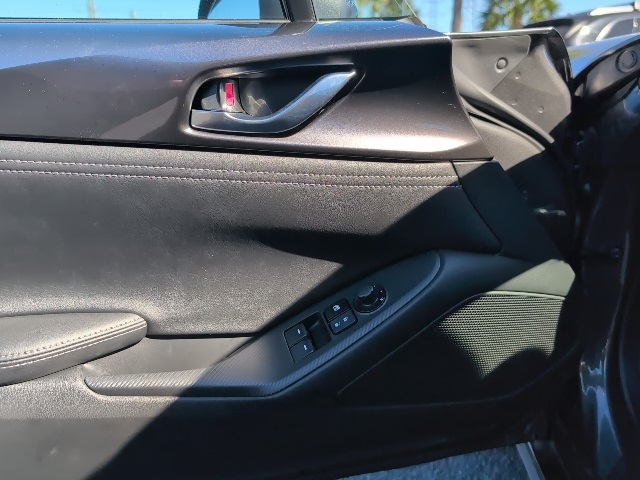 2025 Mazda MX-5 Miata RF Grand Touring - 9