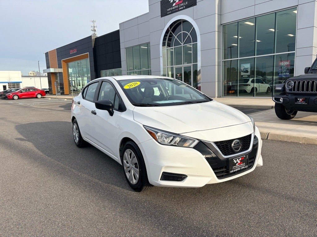 2020 Nissan Versa S FWD