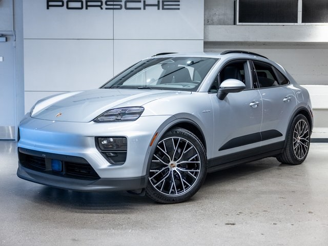 2025 Porsche Macan AWD