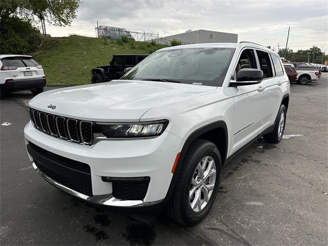 Certified 2022 Jeep Grand Cherokee L Limited with VIN 1C4RJKBG6N8623691 for sale in Kansas City