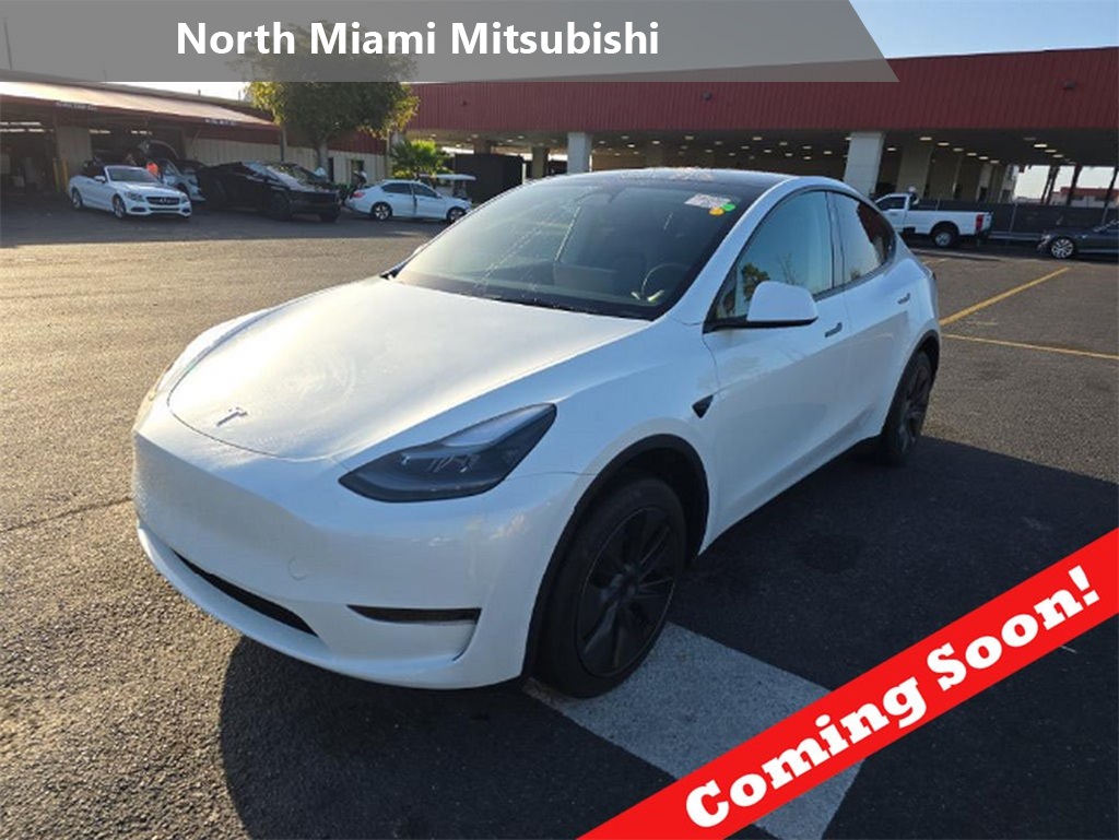 2025 Tesla Model Y Long Range RWD