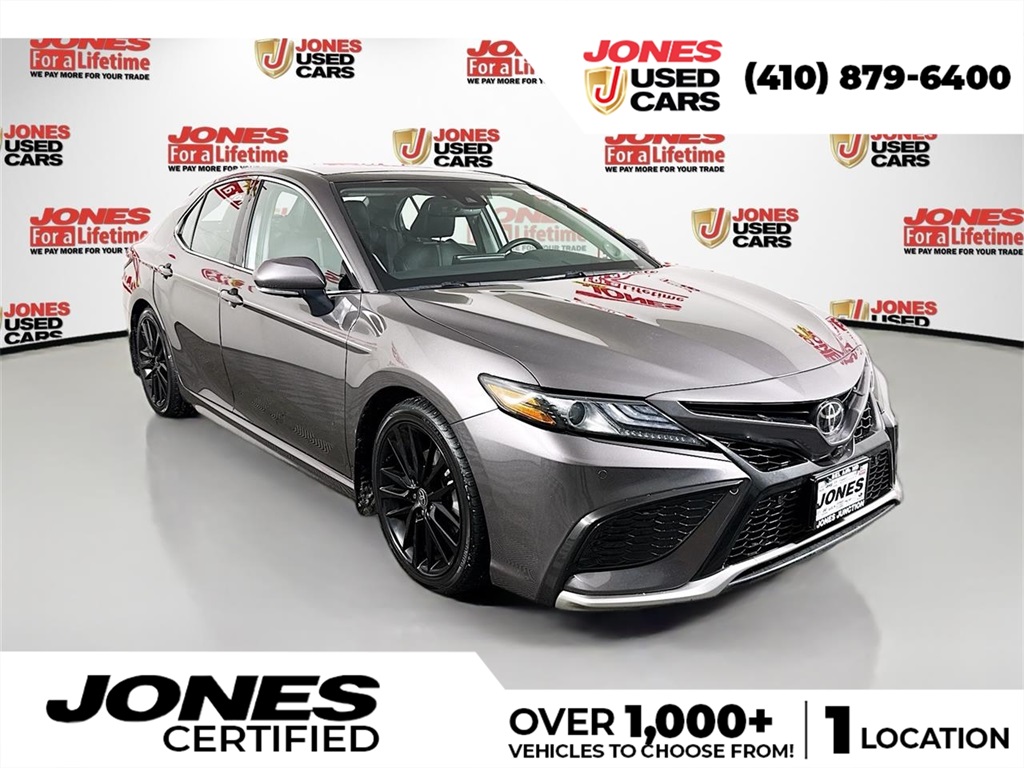 2022 Toyota Camry XSE V6 FWD