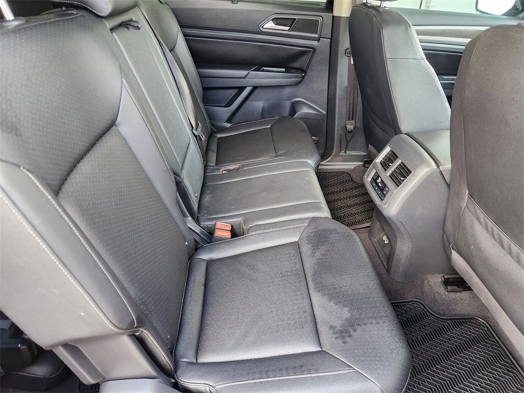 2019 Volkswagen Atlas 3.6L V6 SEL R-Line Black at Keating Nissan