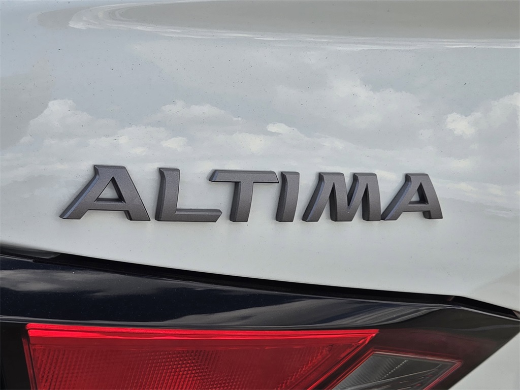 2025 Nissan Altima 2.5 S - 8