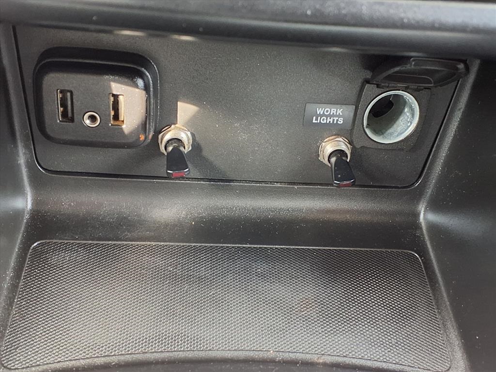 2022 Chevrolet Colorado LT White at Traditions Chevrolet