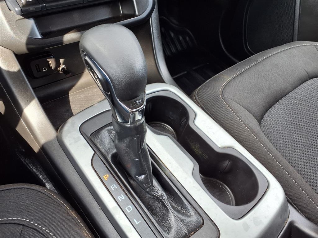 2022 Chevrolet Colorado LT White at Traditions Chevrolet