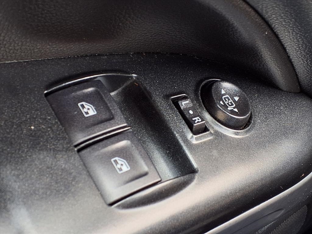 2022 Chevrolet Colorado LT White at Traditions Chevrolet