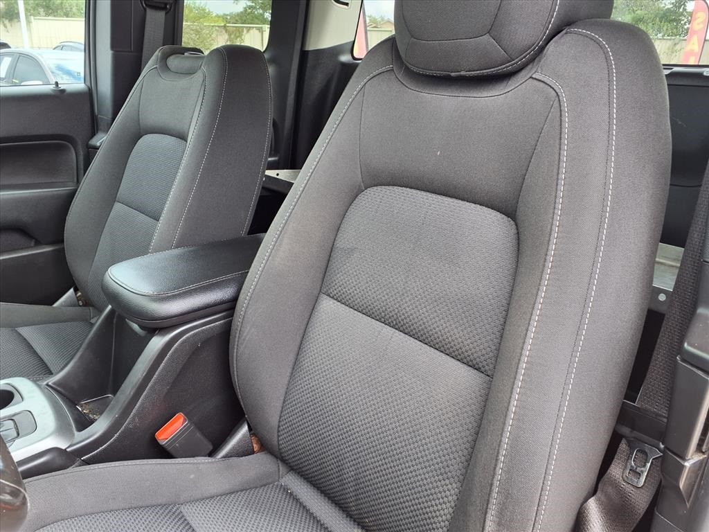 2022 Chevrolet Colorado LT White at Traditions Chevrolet