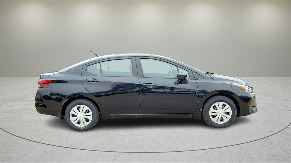 2025 Nissan Versa