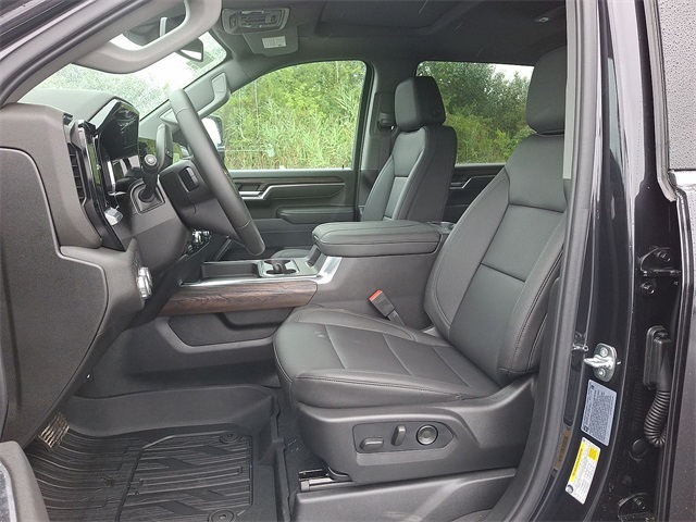 2025 GMC Sierra 2500HD SLT for sale at PATRIOT BUICK GMC OF BOYERTOWN