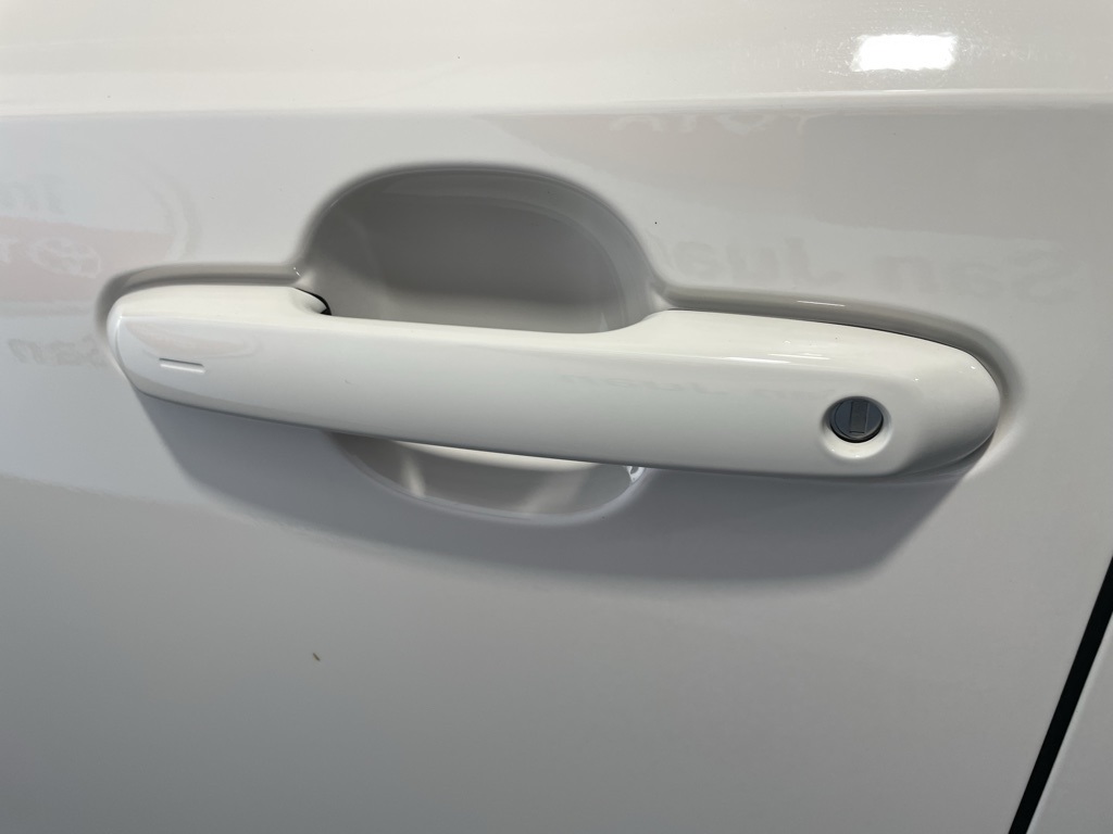 Thumbnail: 2026 Toyota Grand Highlander - 16