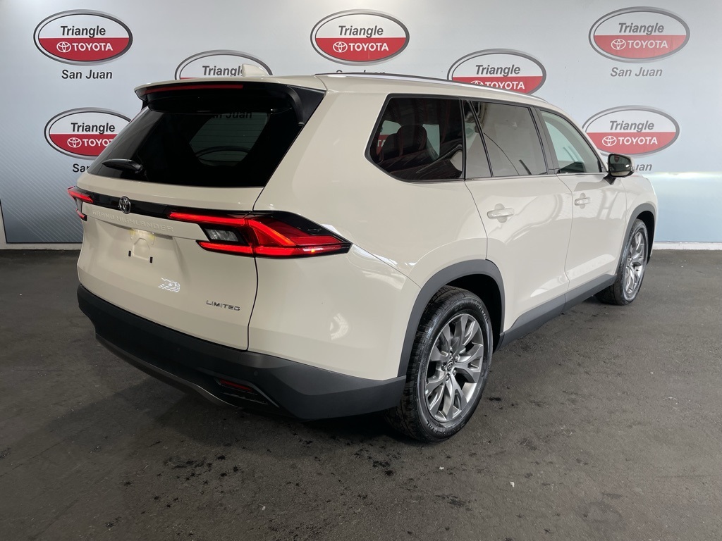 Thumbnail: 2026 Toyota Grand Highlander - 4