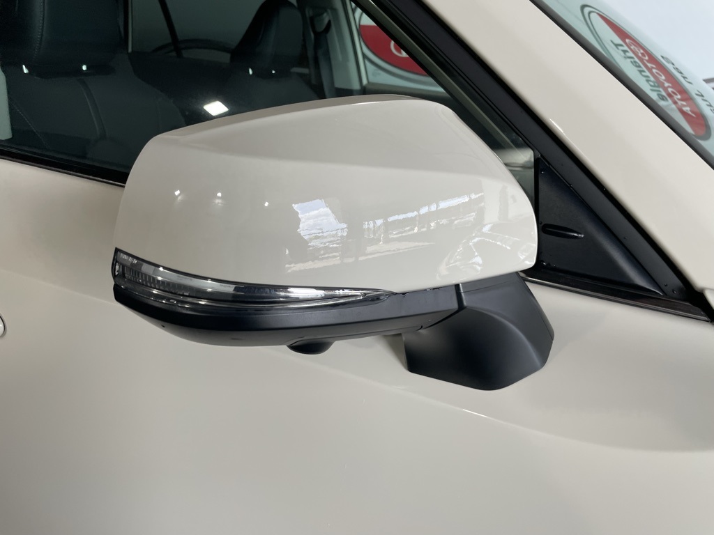 Thumbnail: 2026 Toyota Grand Highlander - 9