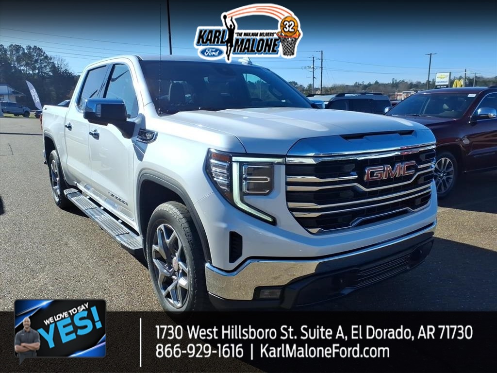 2023 GMC Sierra 1500 SLT Crew Cab 4WD