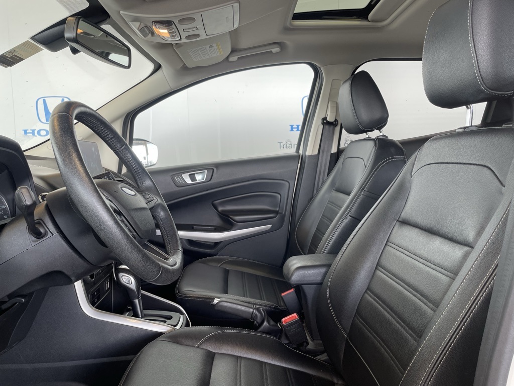 Thumbnail: 2022 Ford EcoSport - 11