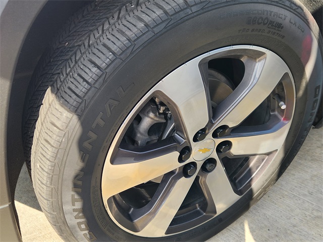 2022 Chevrolet Traverse LT Leather White at Cook Ford