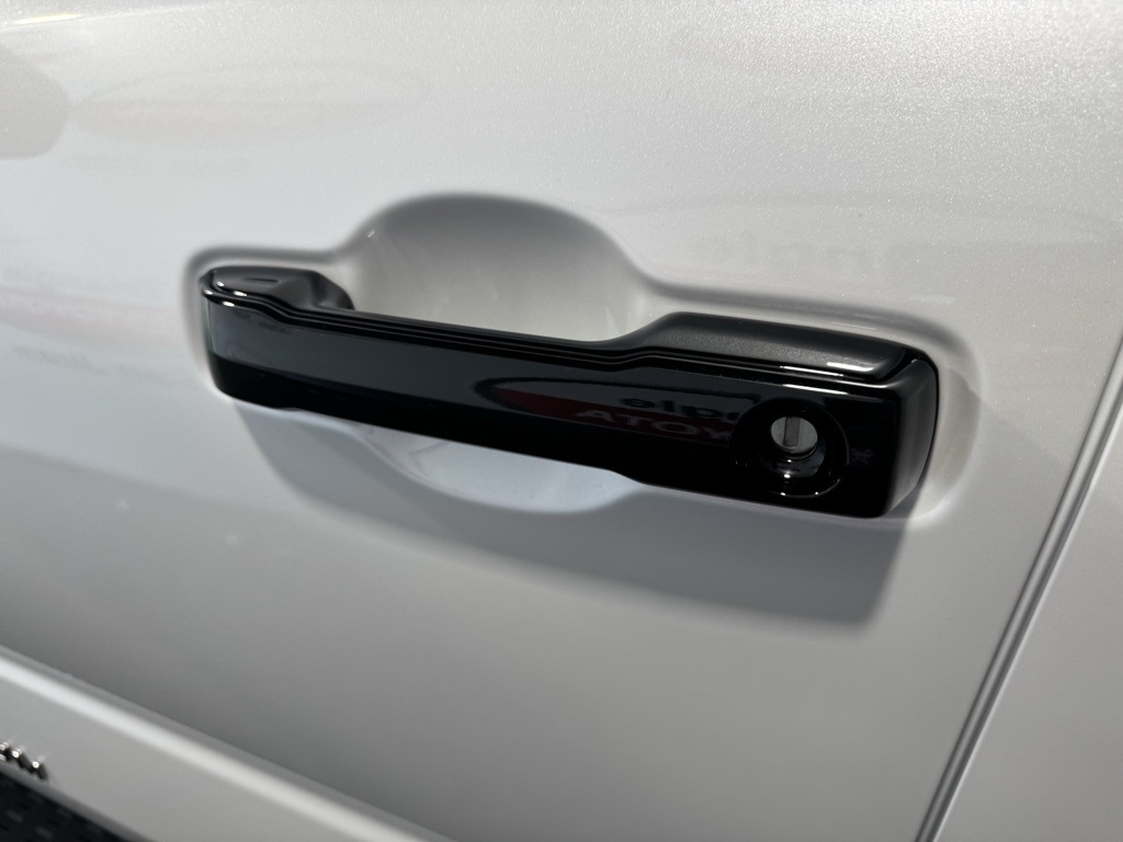 Thumbnail: 2025 Toyota 4Runner - 16