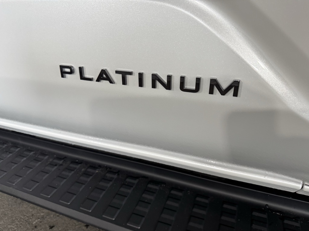 Thumbnail: 2025 Toyota 4Runner - 9