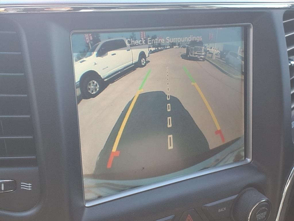 2017 Jeep Grand Cherokee Altitude White at Emmons Autoplex