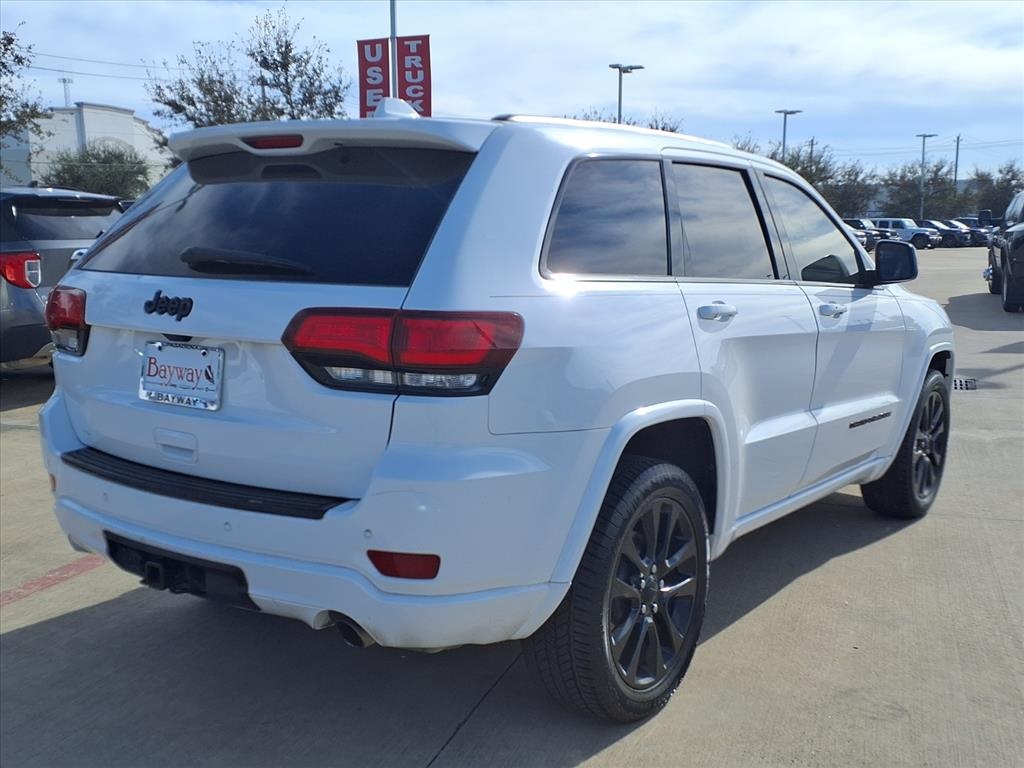 2017 Jeep Grand Cherokee Altitude White at Emmons Autoplex