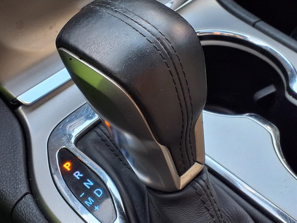 2017 Jeep Grand Cherokee Altitude White at Emmons Autoplex