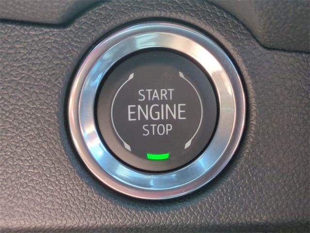2025 Chevrolet Traverse LT for sale at PATRIOT CHEVROLET OF LIMERICK