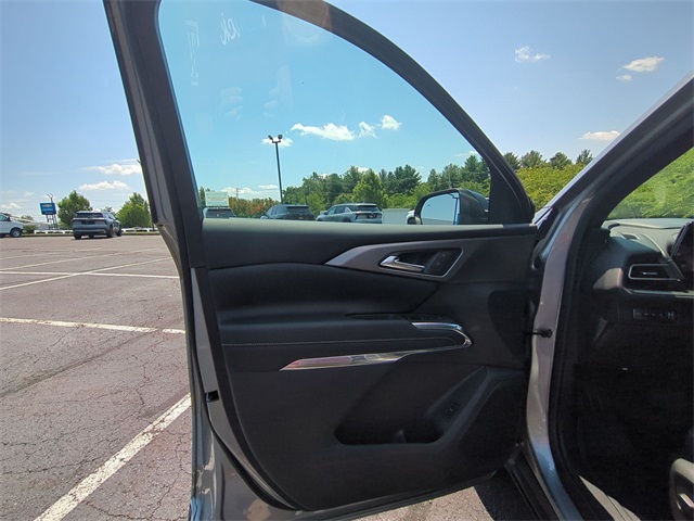 2025 Chevrolet Traverse LT for sale at PATRIOT CHEVROLET OF LIMERICK