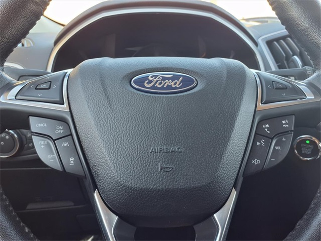 2021 Ford Edge