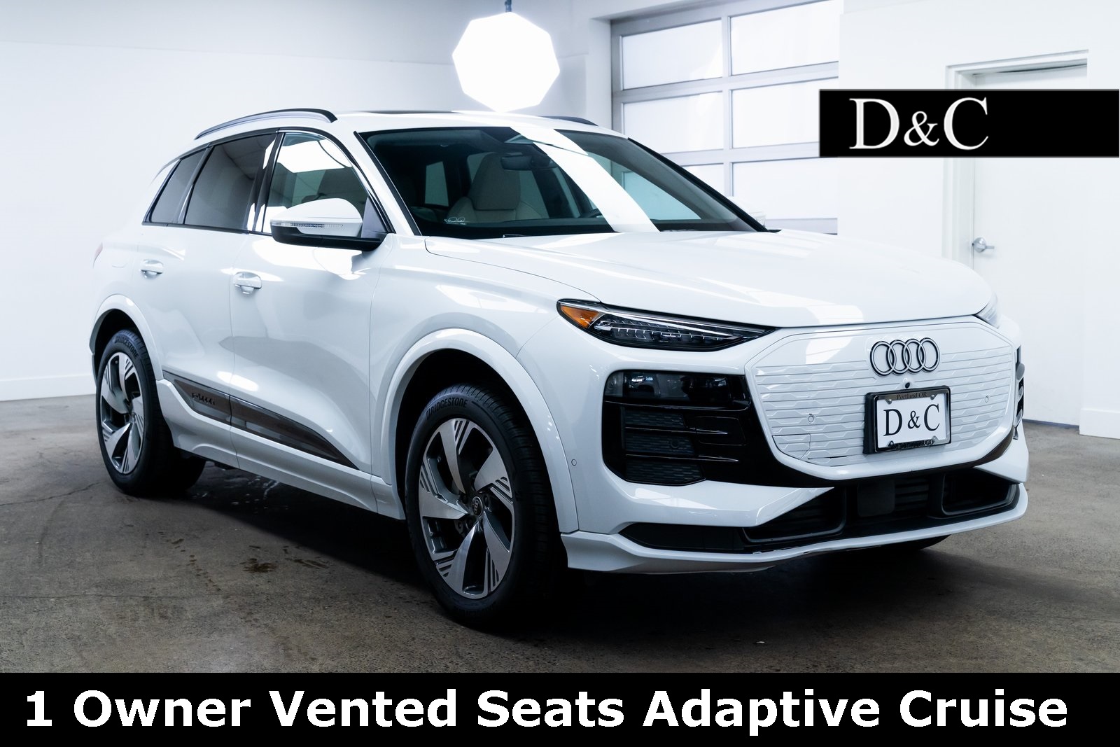 2025 Audi Q6 e-tron quattro Premium Plus