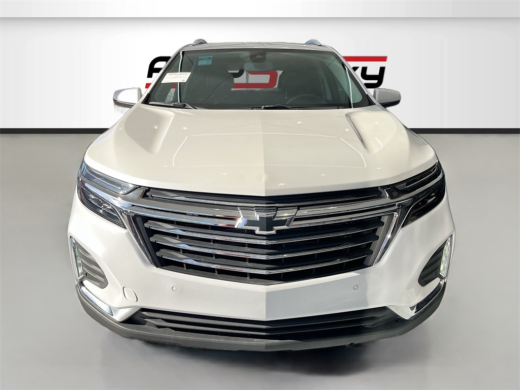 2023 Chevrolet Equinox Premier White at Cook Ford