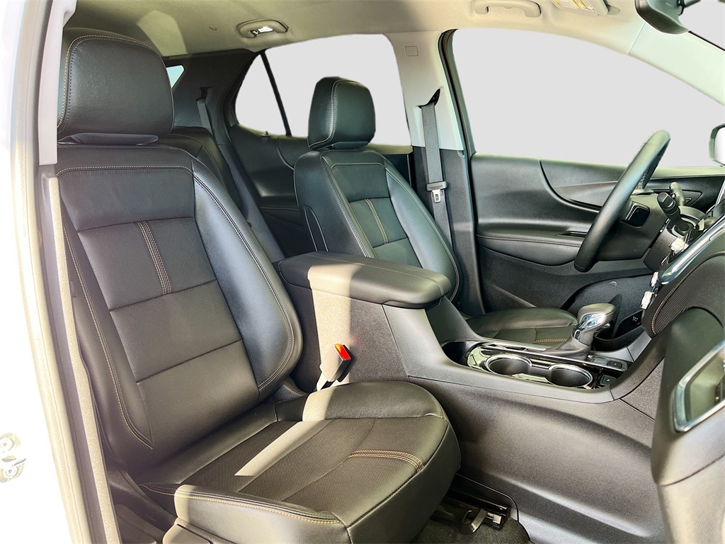 2023 Chevrolet Equinox Premier White at Cook Ford