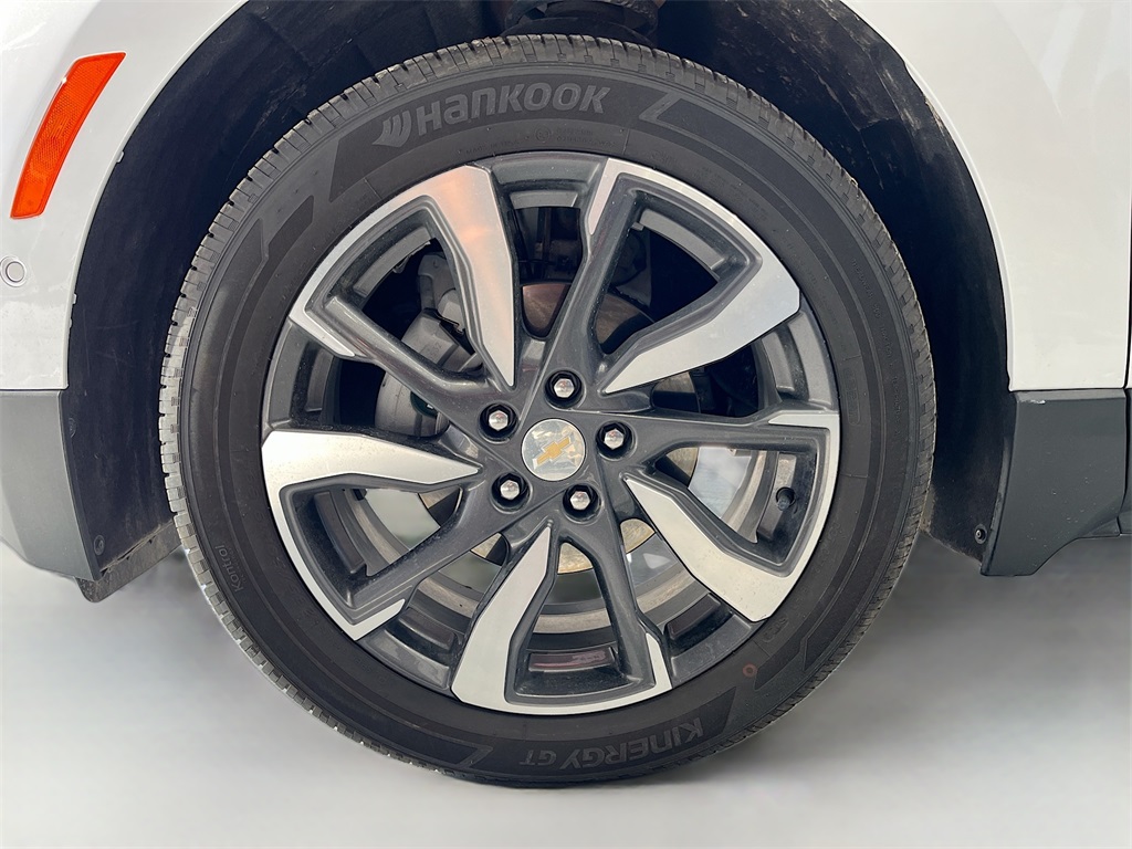 2023 Chevrolet Equinox Premier White at Cook Ford