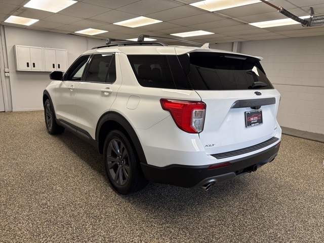 2022 Ford Explorer XLT photo 3