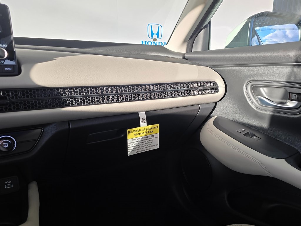 Thumbnail: 2025 Honda HR-V - 32
