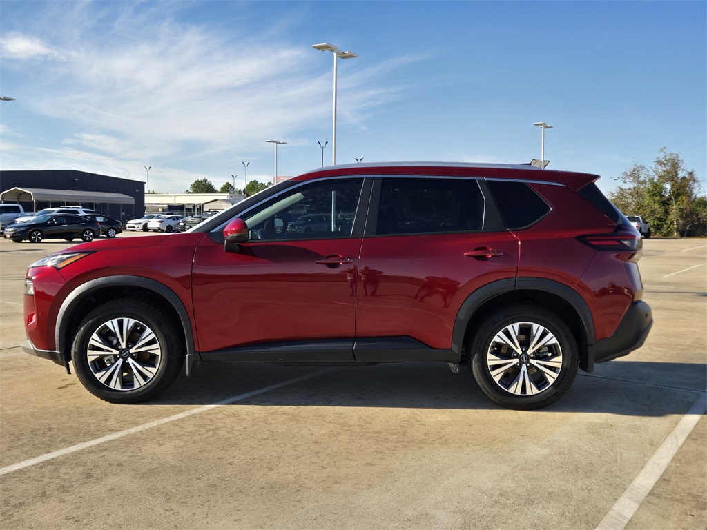 2022 Nissan Rogue SV Red at Community Toyota