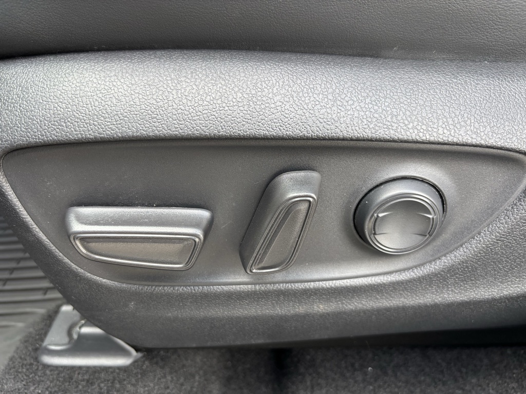Used Car 2024 Toyota Rav4 Hybrid  Xle Premium For Sale Under $30,000 In Austin, Texas