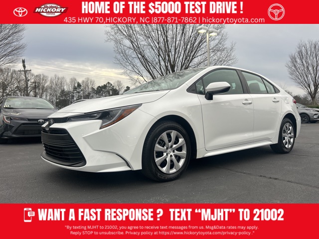 2025 Toyota Corolla LE FWD