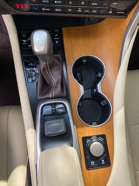 Used Car 2019 Lexus Rx  450h For Sale Under $40,000 In San Antonio, Texas