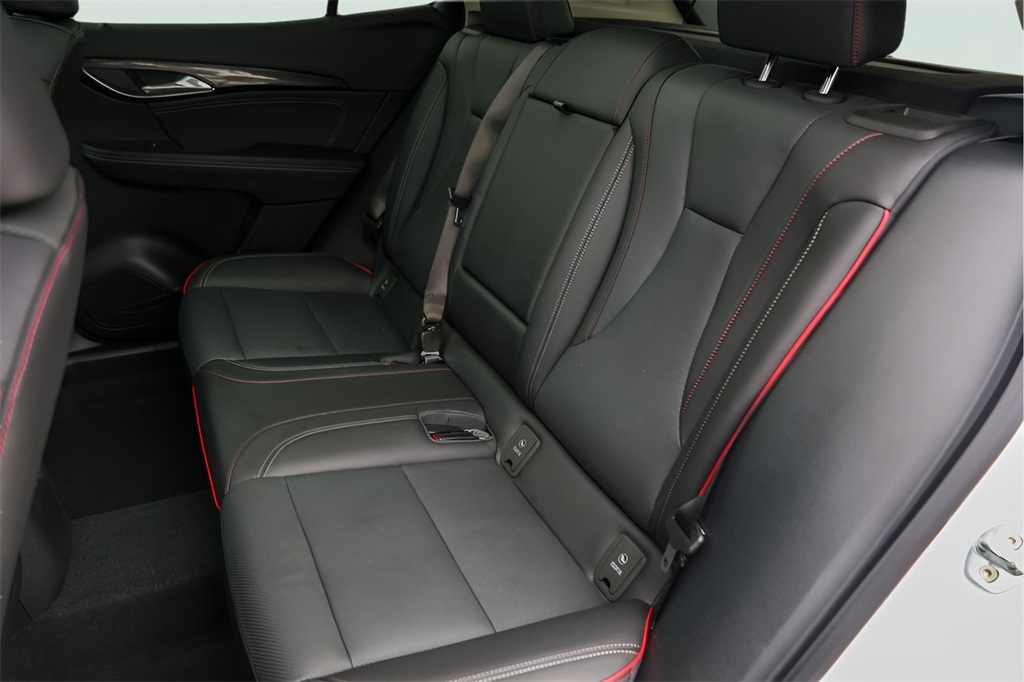 Used Car 2023 Buick Envision  Essence For Sale Under $25,000 In Austin, Texas