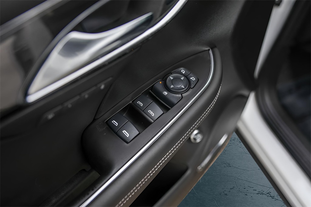 Used Car 2023 Buick Envision  Essence For Sale Under $25,000 In Austin, Texas