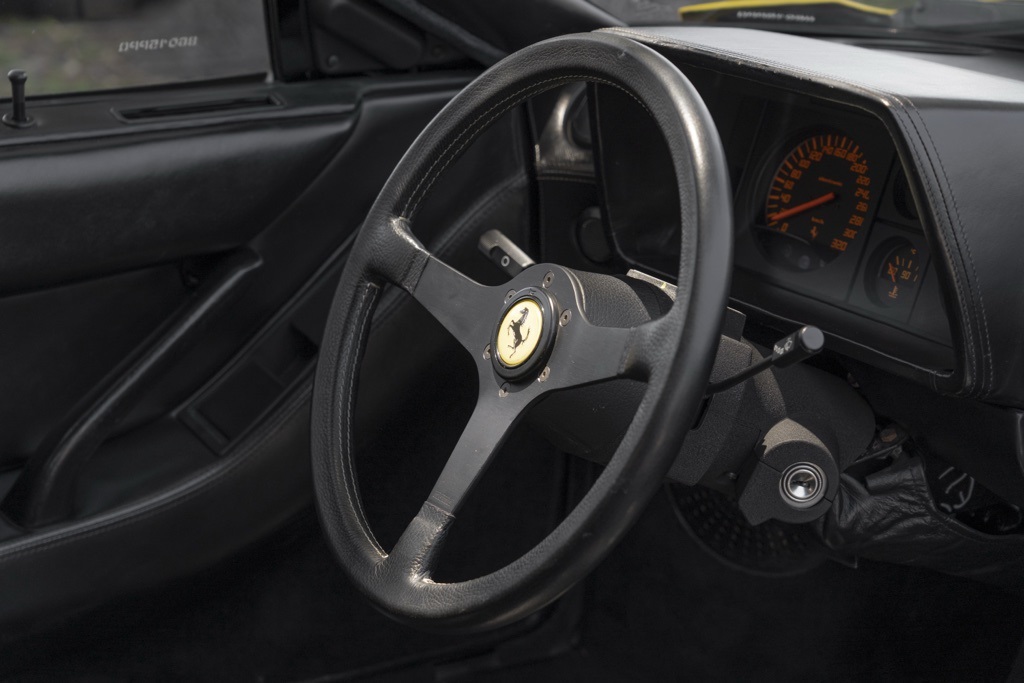 1990 Ferrari Testarossa  - Photo 23