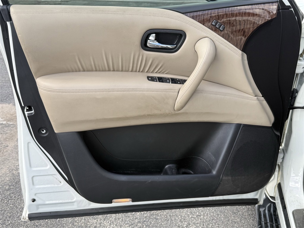 2017 Nissan Armada SL White at Autostrade