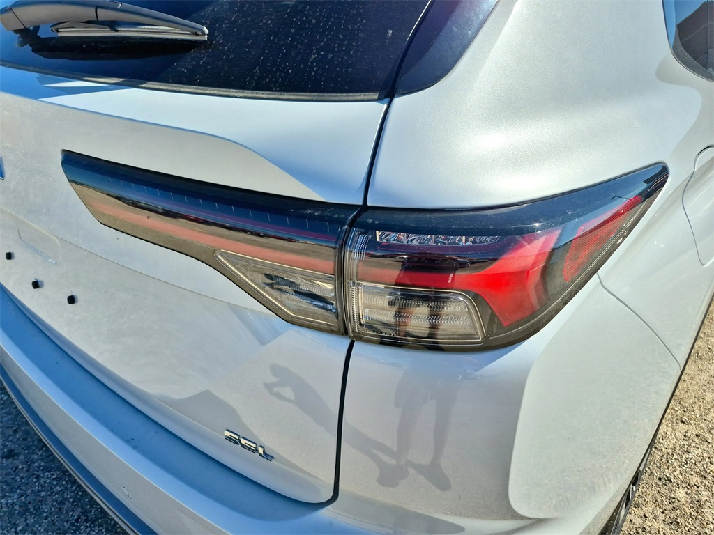 2025 Mitsubishi Outlander SEL - 10