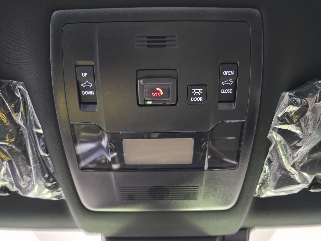 Thumbnail: 2025 Lexus UX - 18