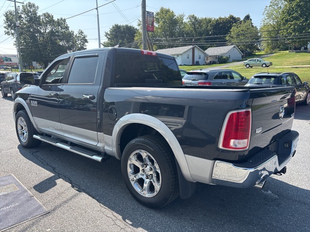 2014 Ram 1500 Laramie photo 4