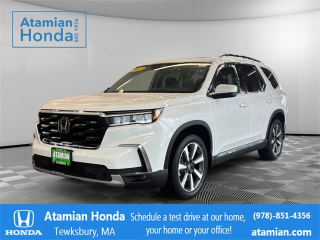 2023 Honda Pilot Touring AWD