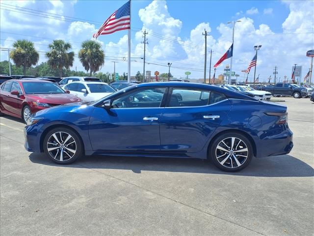 2022 Nissan Maxima SV Blue at Keating Nissan