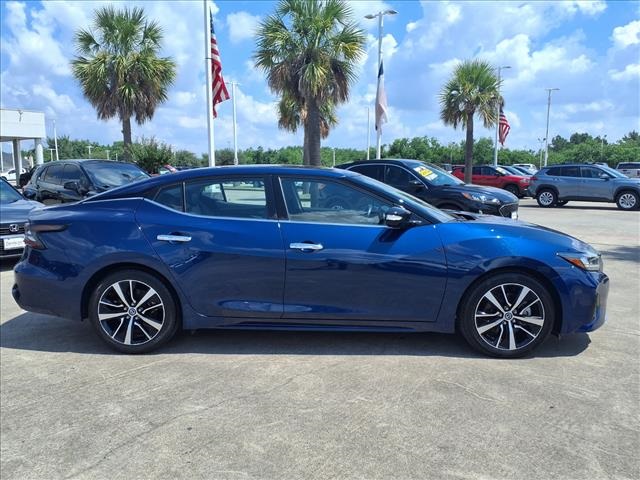 2022 Nissan Maxima SV Blue at Keating Nissan