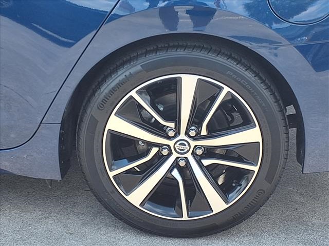 2022 Nissan Maxima SV Blue at Keating Nissan